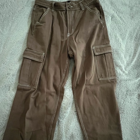H&M Wide Leg Cargo Pants- M/US6 - Picture 1 of 2